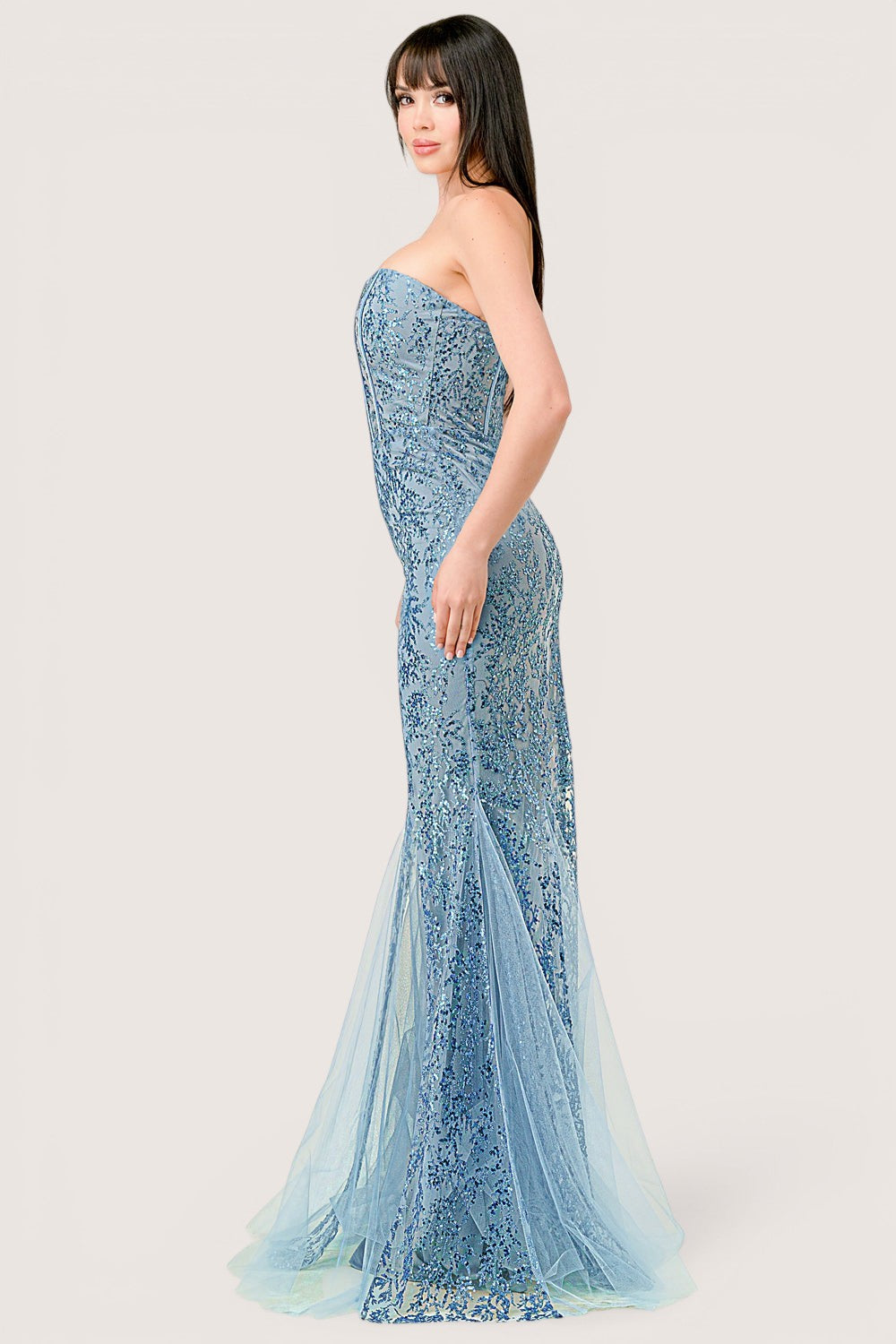 Vestido Sirena escote Recto con Brillos