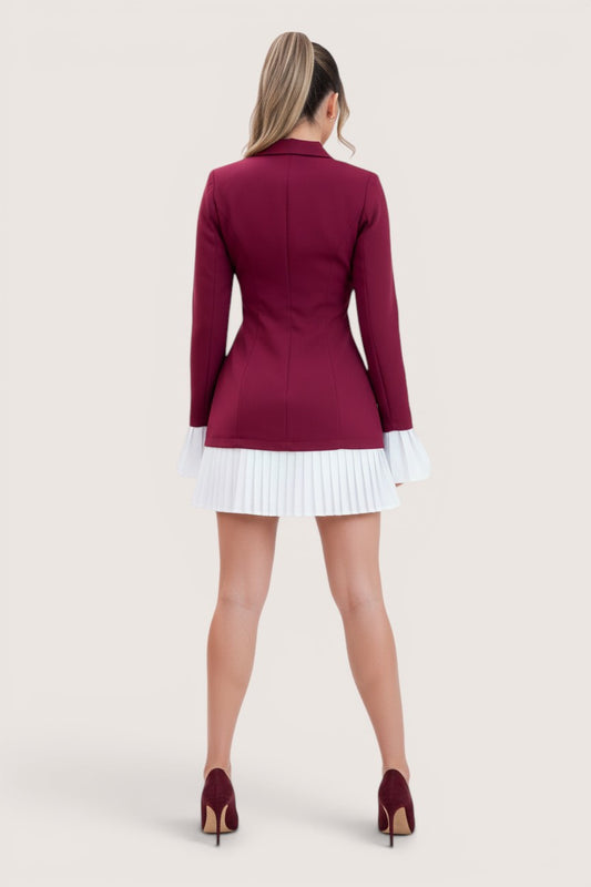 Vestido Blazer Burdeos con Falda Plisada Blanca
