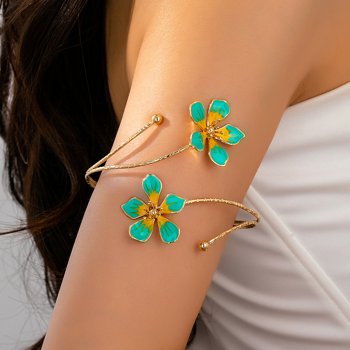 Brazalete de Brazo Flor Esmaltada Turquesa