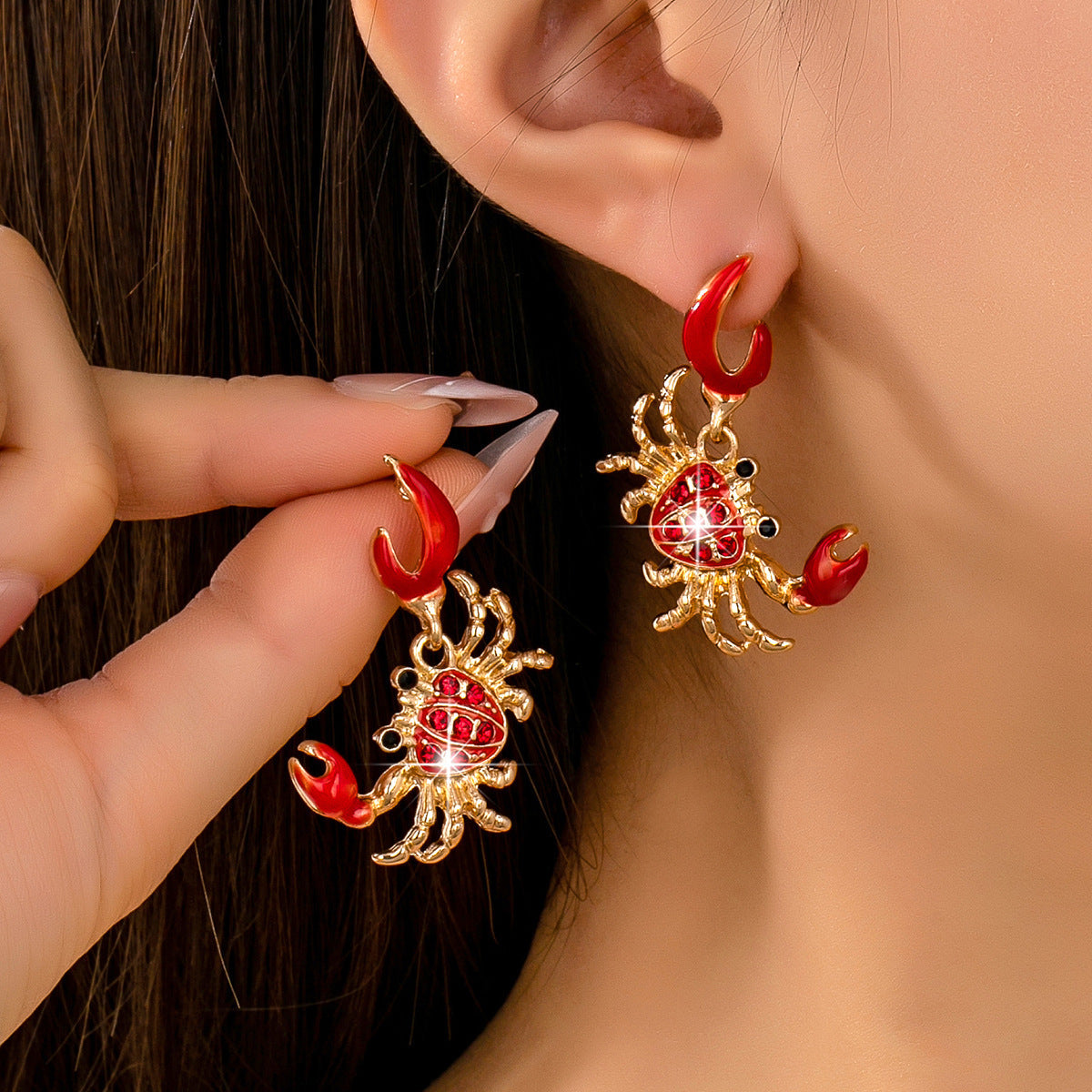 Aretes Colgantes Cangrejo Rojo con Cristales
