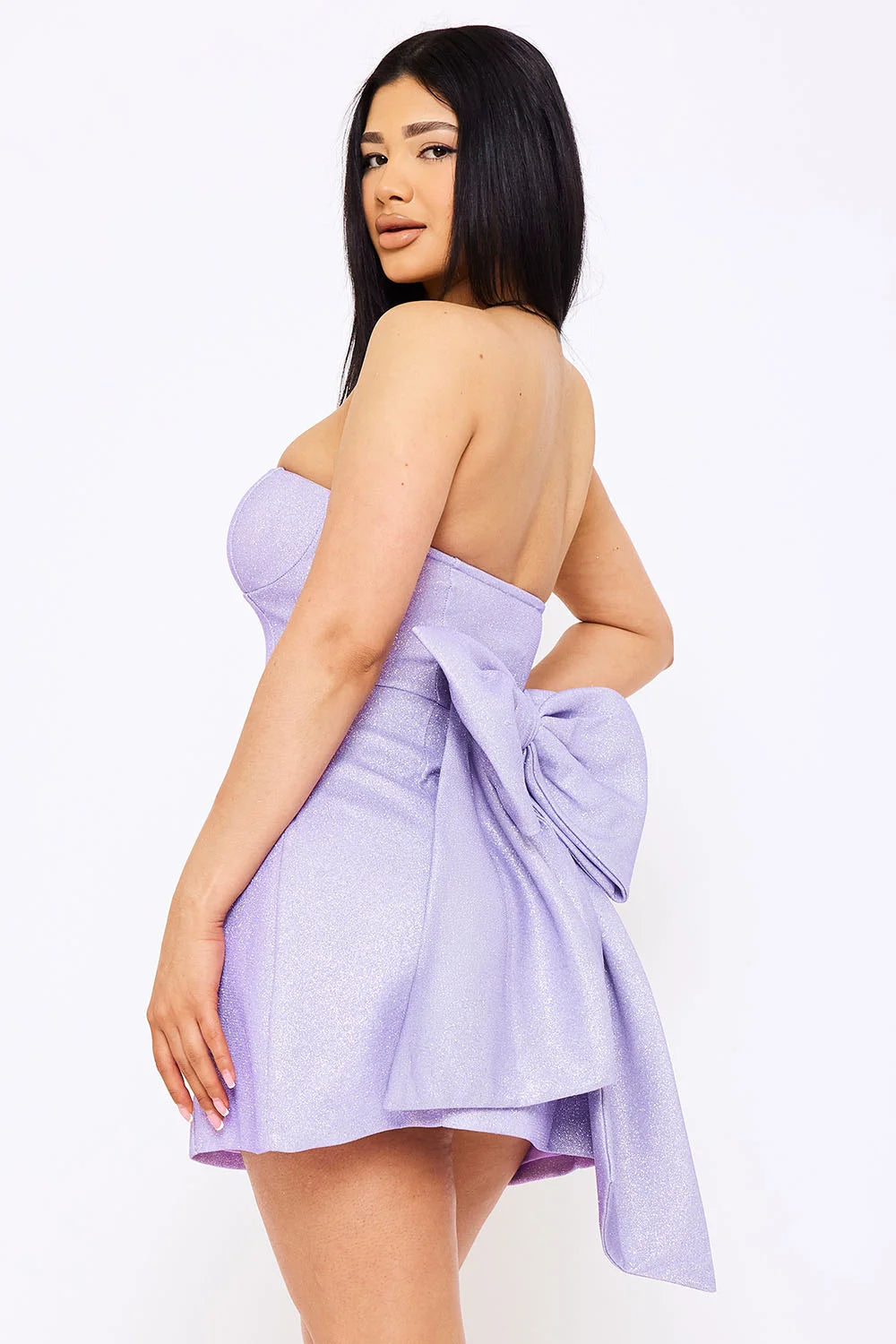 Vestido Corto en A co. moño atras lila