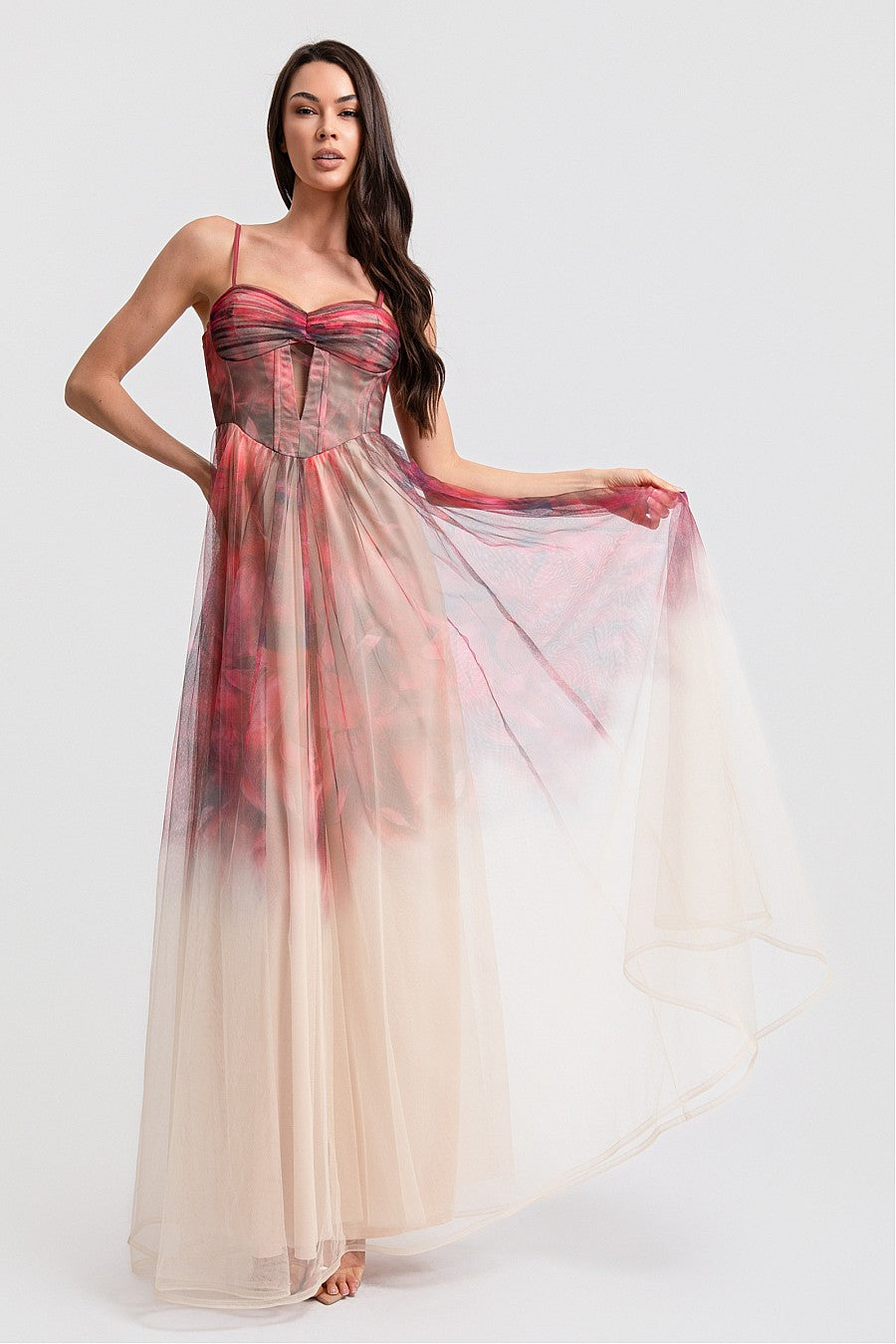 Vestido Largo Nude Tirantes Sweetheart con Abertura Frontal | V260605