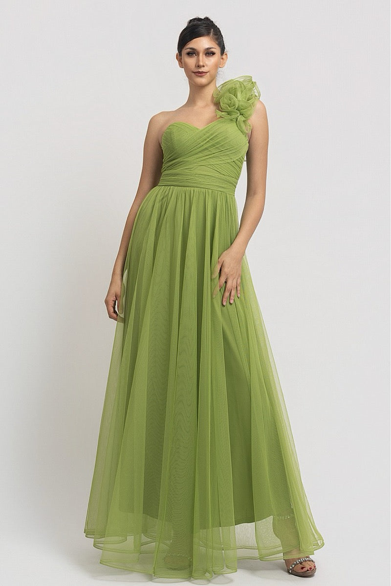 Vestido largo tul verde manzana un hombro — detalle