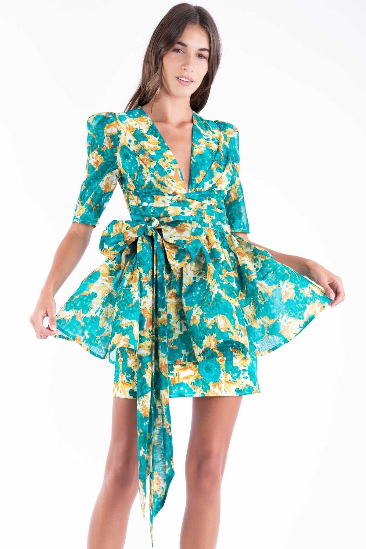 Vestido Corto manga corta con peplum Verde
