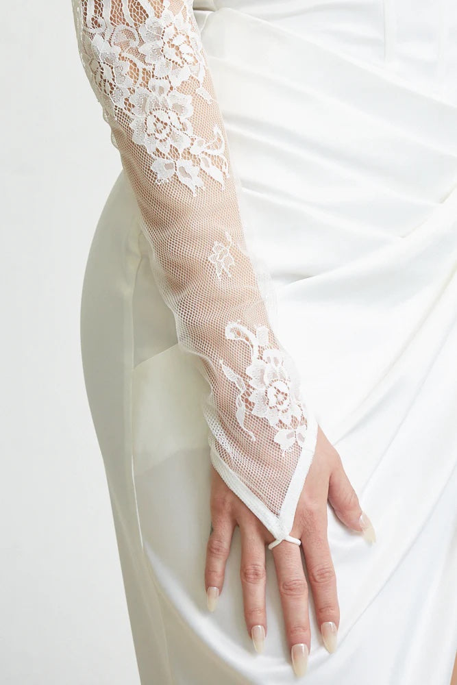 Vestido Blanco Manga Encaje
