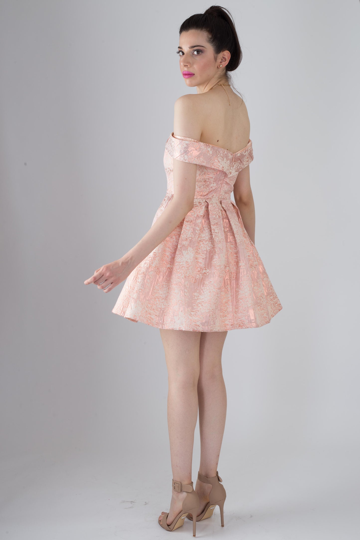 VESTIDO CORTE PRINCESA