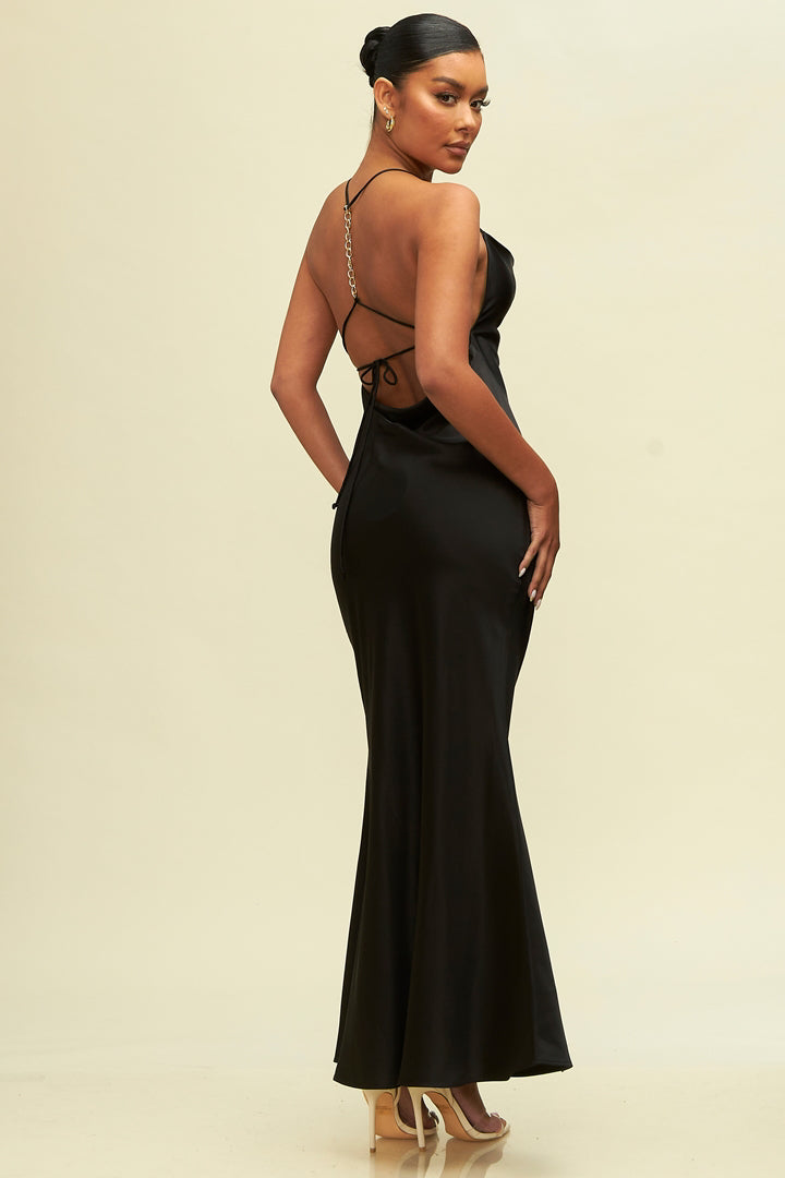 Vestido Satin Pegado Negro