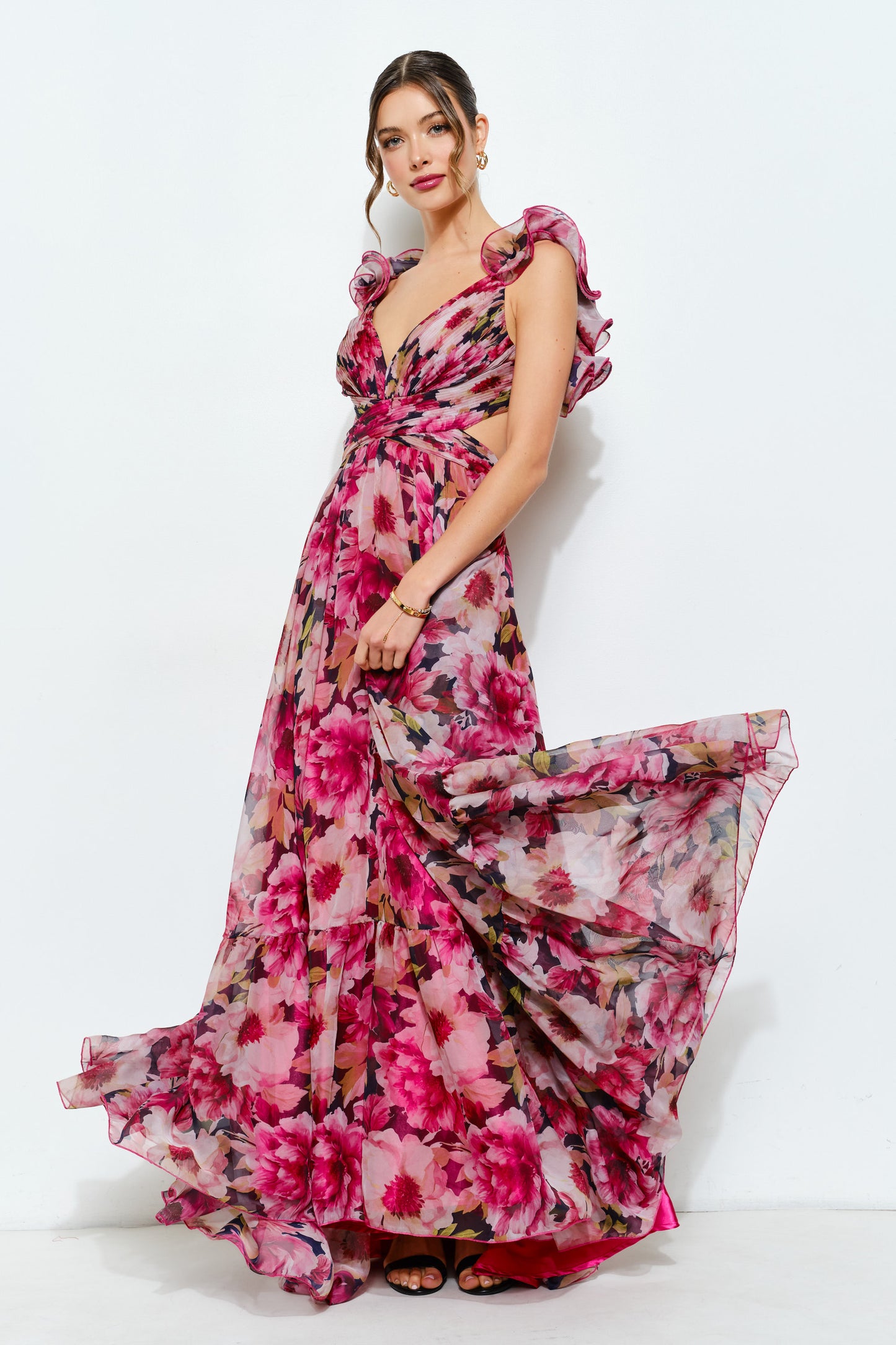 Vestido Maxi Floral con Volantes y Espalda Lace Up fucsia
