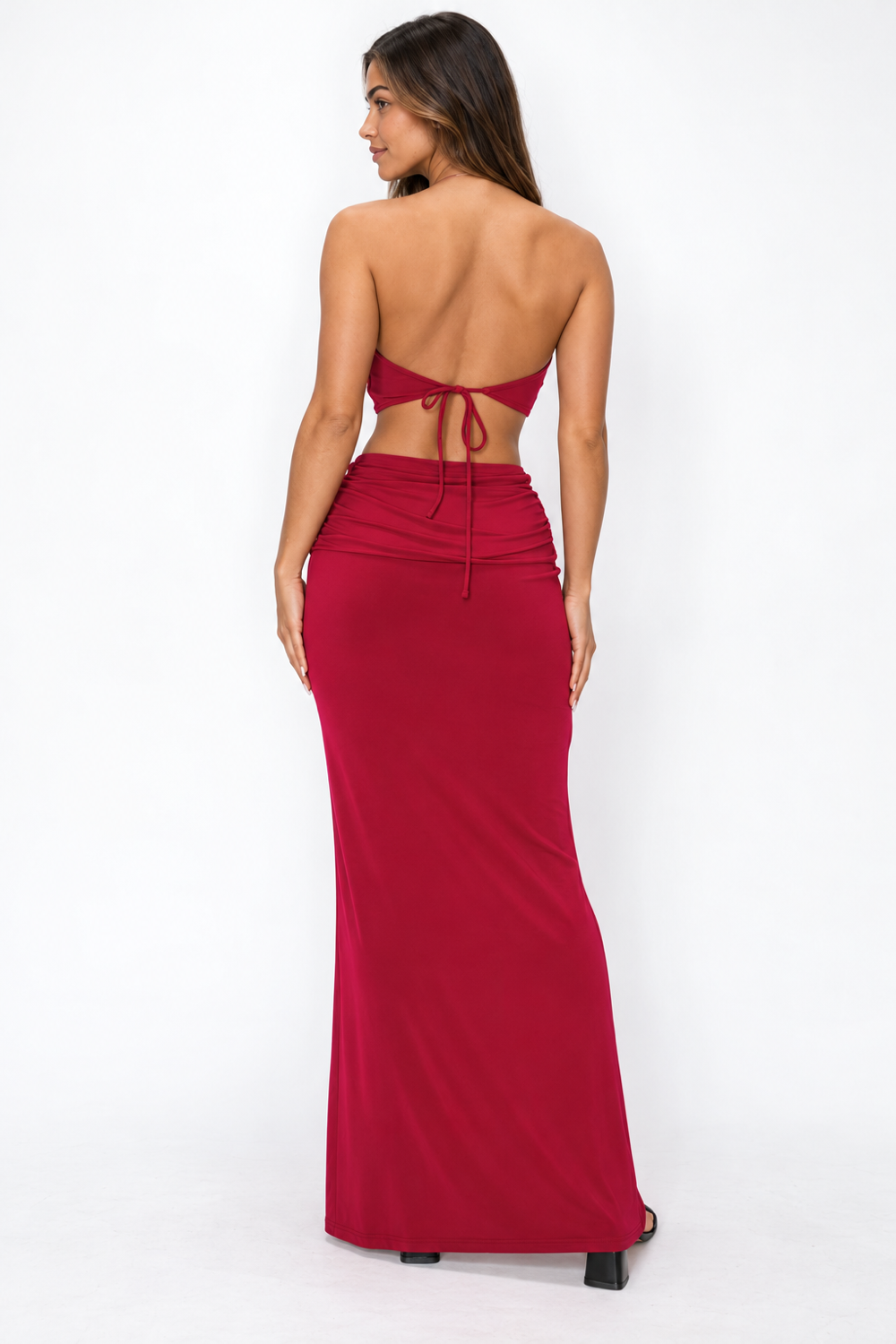 Pink Shop by MAF Conjunto de top halter drapeado y falda larga con abertura vino tinto, espalda