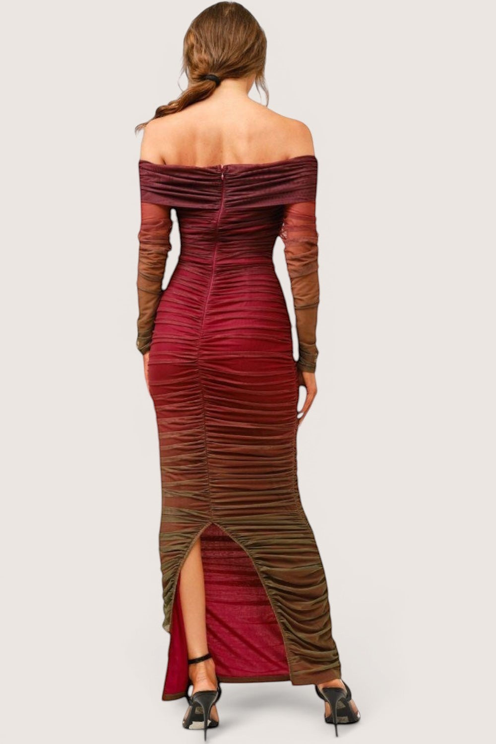 Vestido “Wine Glow” Off Shoulder Degradé