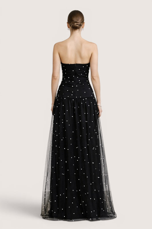 Vestido Largo Strapless de Tul con Perlas