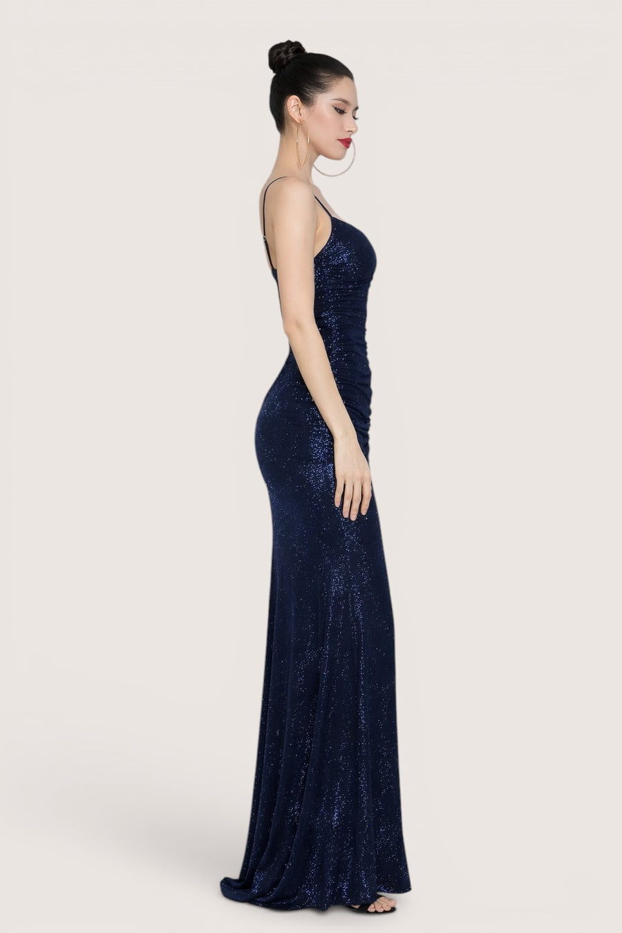 Vestido Largo Azul Noche Brillante con Espalda Ajustable