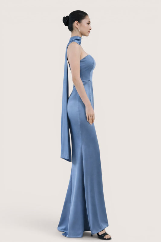 Vestido Largo azul cielo Strapless con Bufanda Integrada