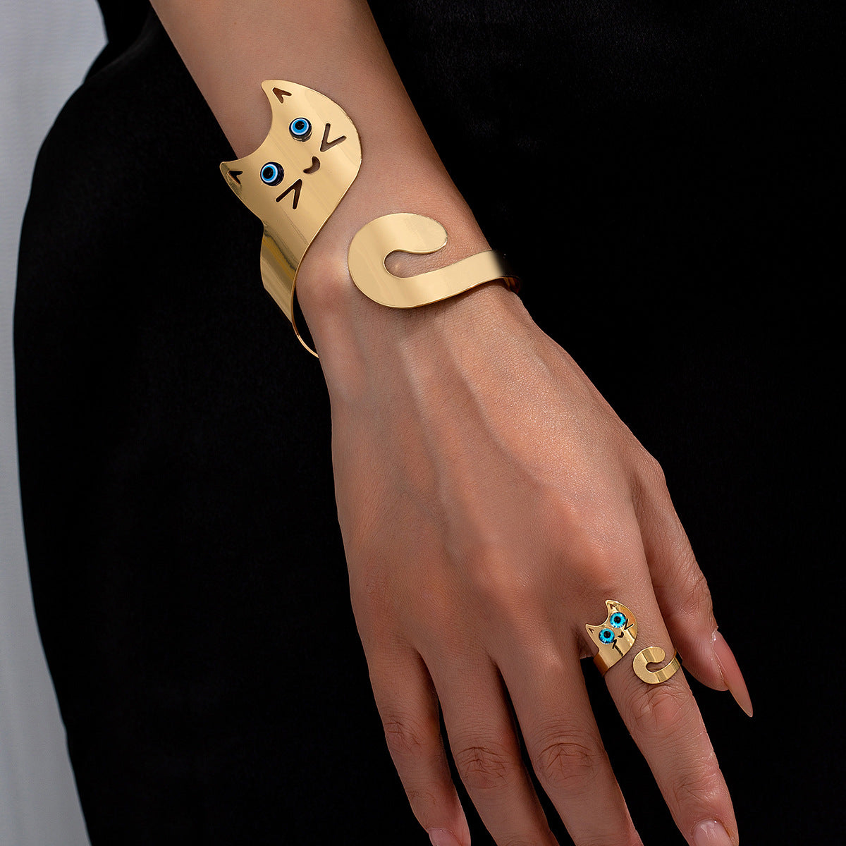 Brazalete Gato Dorado Ojos Azules