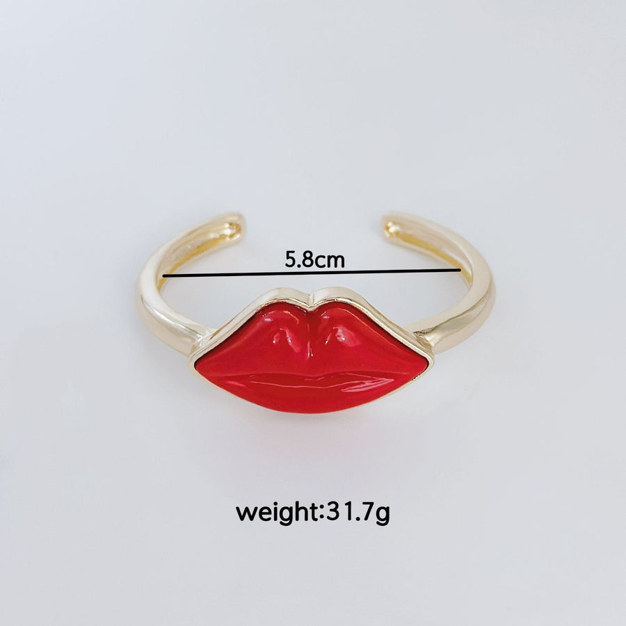 Brazalete Abierto Dorado con Labios Rojos