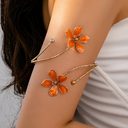 Brazalete de Brazo Flor Esmaltada Naranja