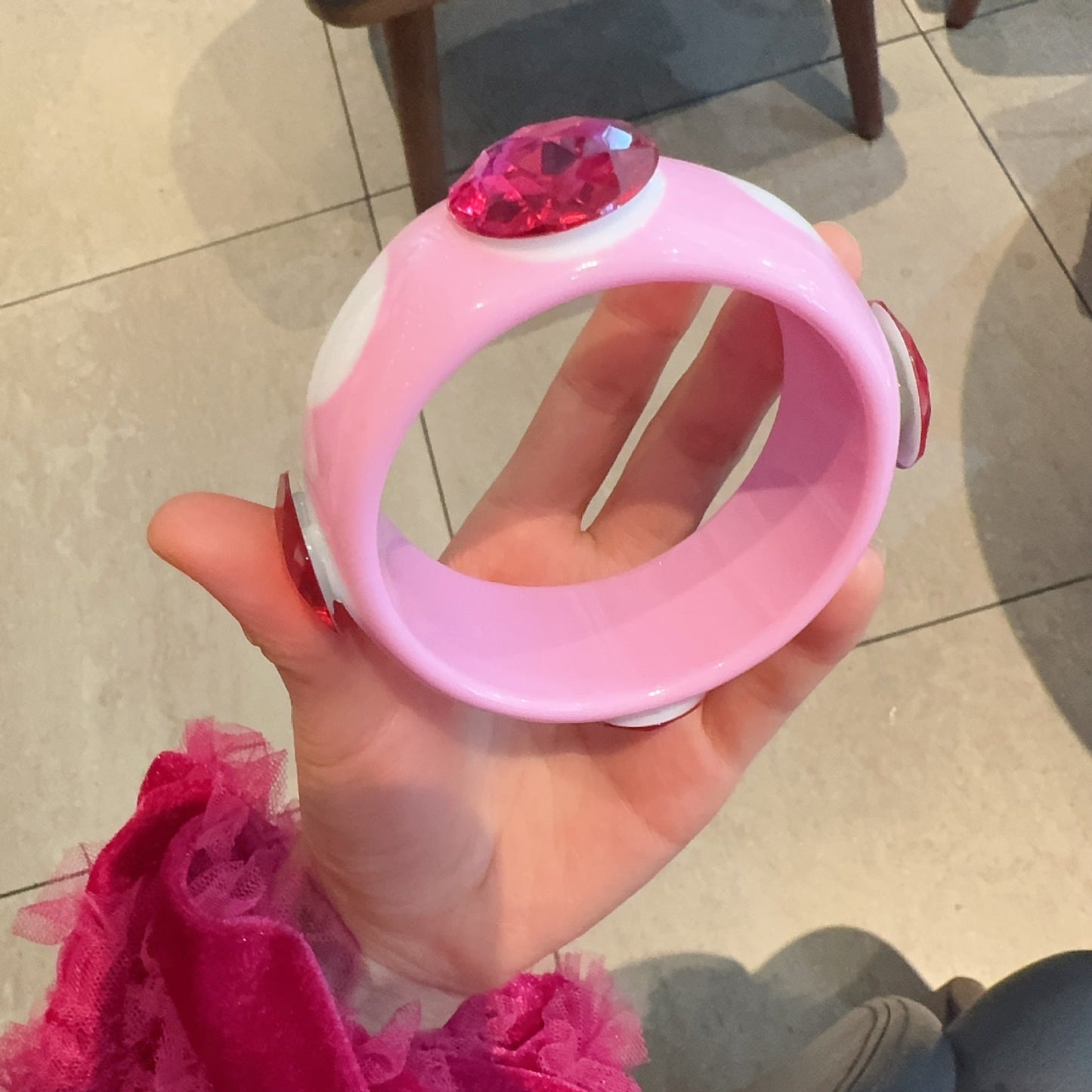 Pulsera Brazalete Resina Rosa con Gemas