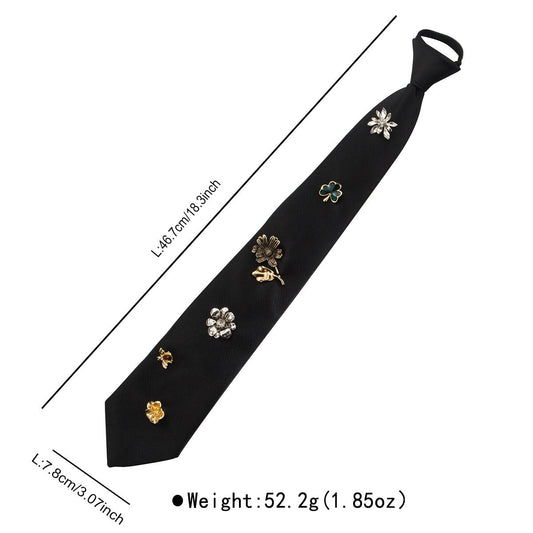 Corbata Negra con Broches Florales