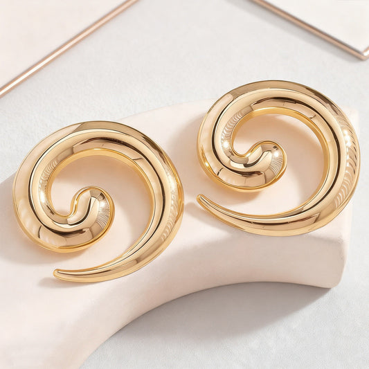 Aretes Espiral Caracol Dorado Pulido