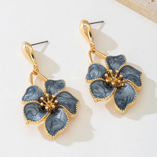 Aretes Flor Esmaltada Azul con Dorado