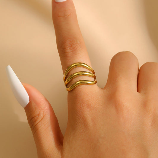 Anillo Triple Onda Dorado Ajustable