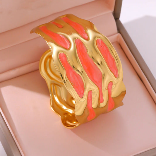 Brazalete Ancho Esmalte Coral y Dorado