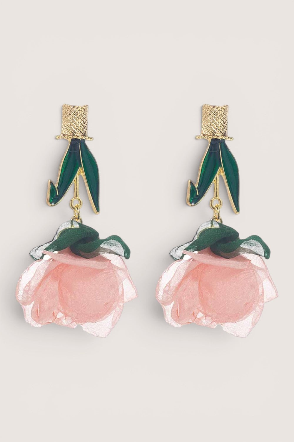 Aretes Flor de Tela Rosa Pastel con Tallo Verde