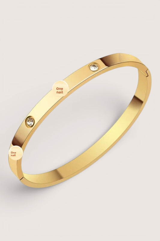 Brazalete Rígido Dorado con Cristales