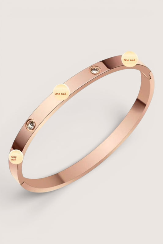 Brazalete Rígido Oro Rosa con Cristales