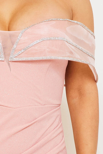 Vestido Largo Medio Hombro con contorno piedras Rosa