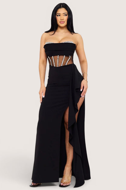 Vestido Largo Pegado escote drapeado  con copas con pedrería Negro