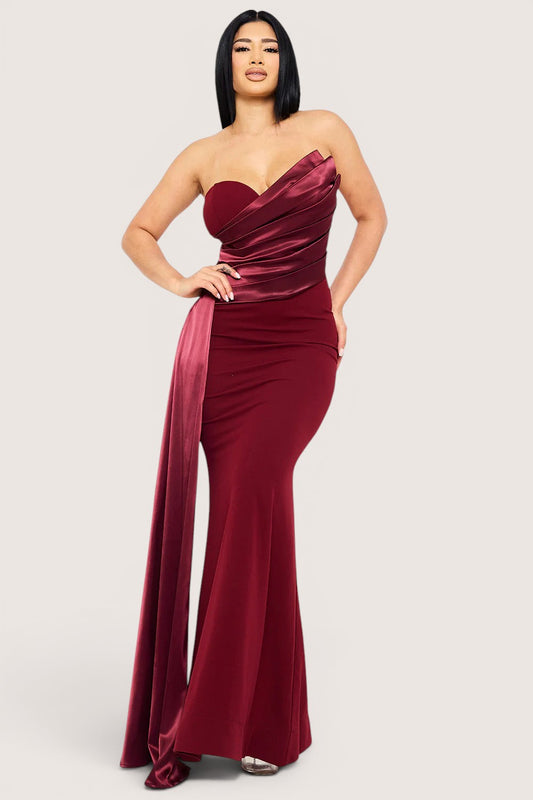 Vestido Largo Strapless Drappeado con Panel Satín – Color Vino