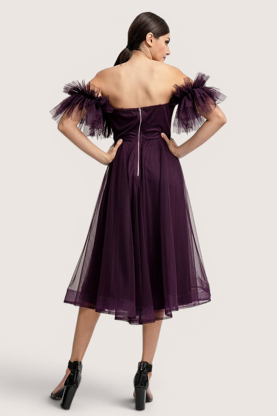 Vestido midi mora detalle
