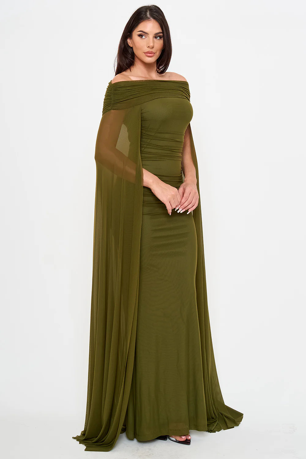 Vestido Largo Olivo Off-the-Shoulder con Capa Fruncida | V260615