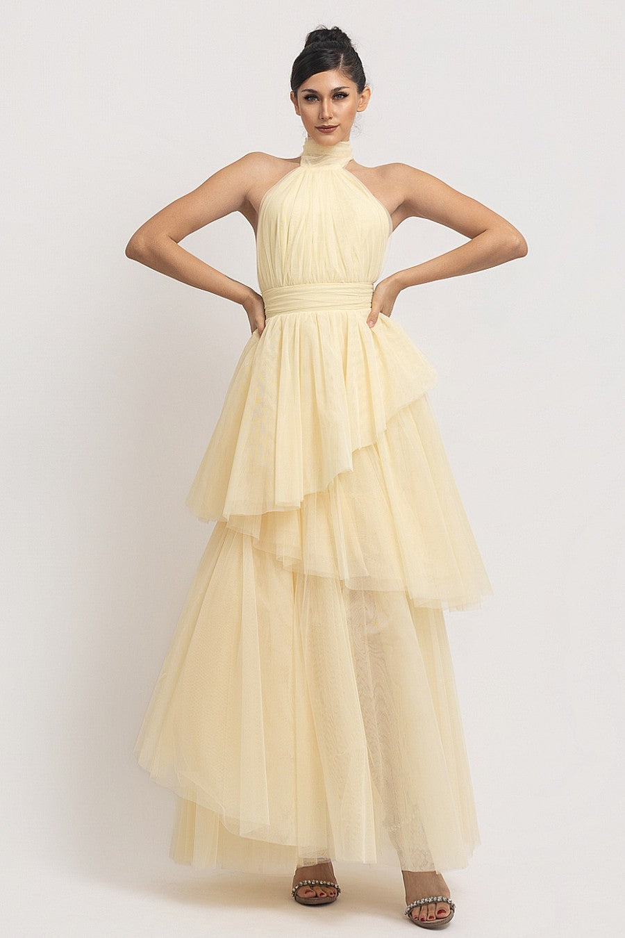 Vestido largo amarillo de tul halter con falda tutú escalonada - Pink Shop by MAF