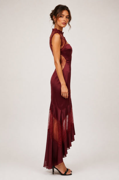 Vestido maxi de satén y encaje vino — lado