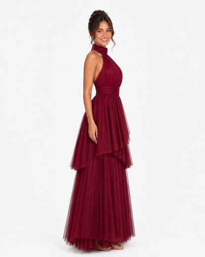 Vestido largo de tul halter con capas escalonadas — Vino