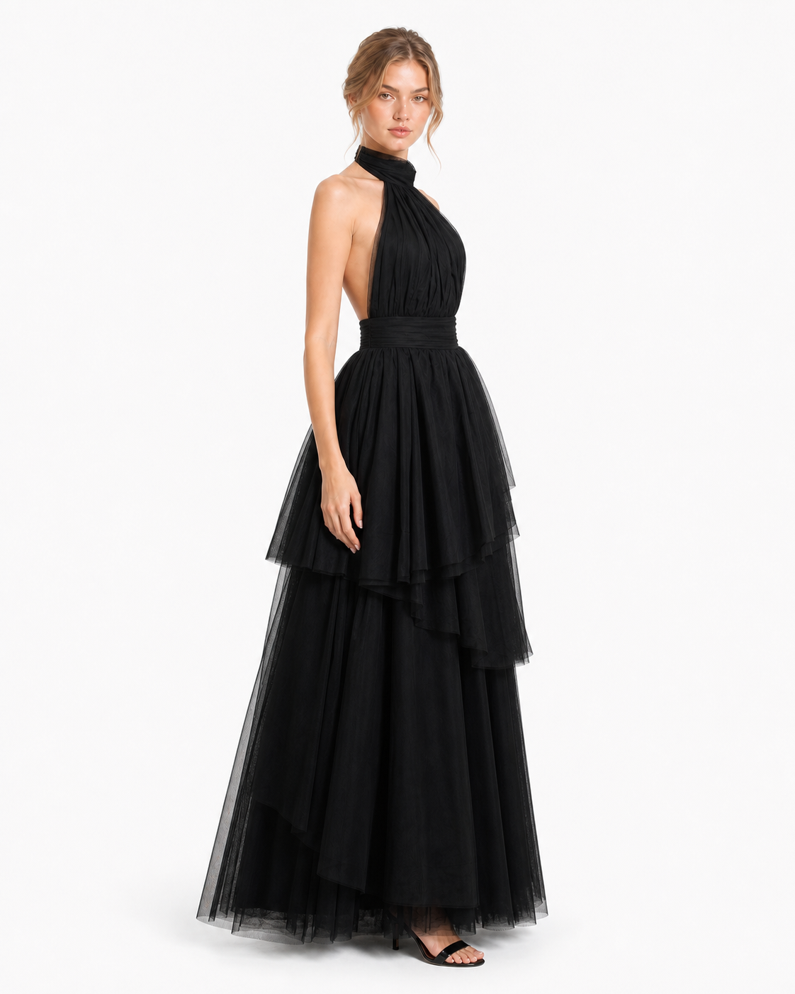 Vestido largo de tul halter con capas escalonadas — Negro