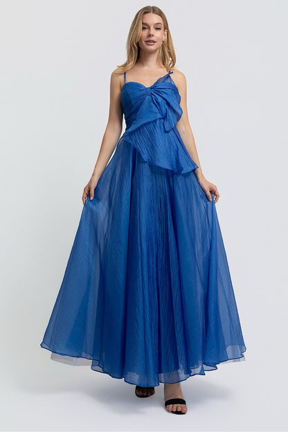 Vestido largo organza azul rey — frente