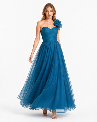 Vestido largo un hombro de tul con flor — Teal