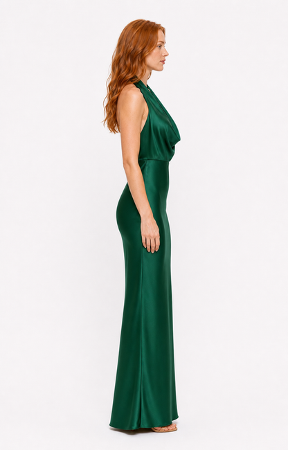 Vestido largo de satén cuello drapeado — Verde esmeralda