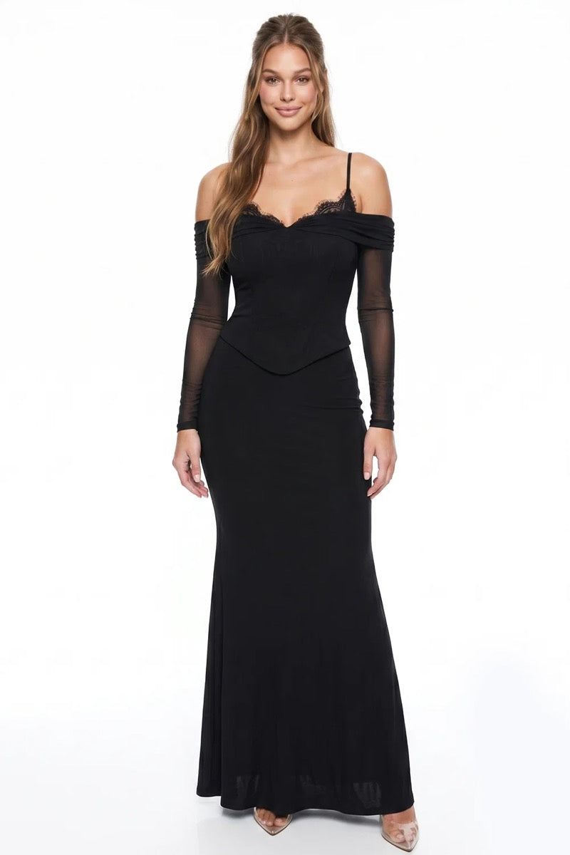 Vestido largo negro off-shoulder corset encaje — frente