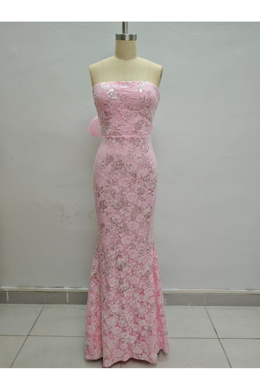 Pink Shop by MAF Vestido largo de encaje strapless rosa, vista 2