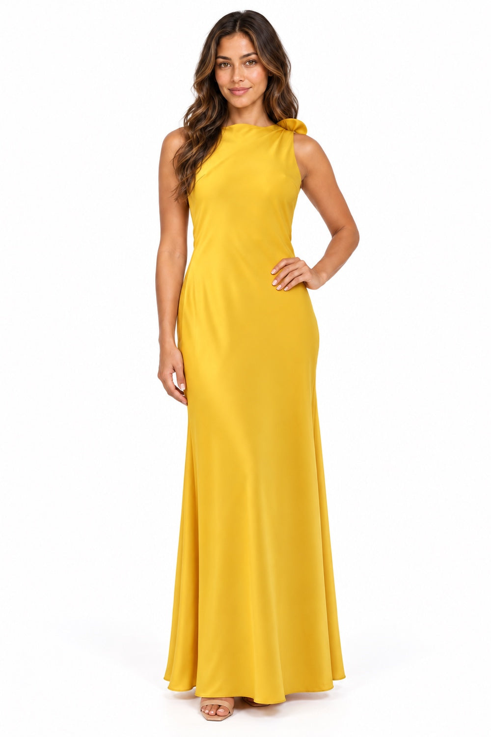 Pink Shop by MAF Vestido largo halter mostaza, editorial