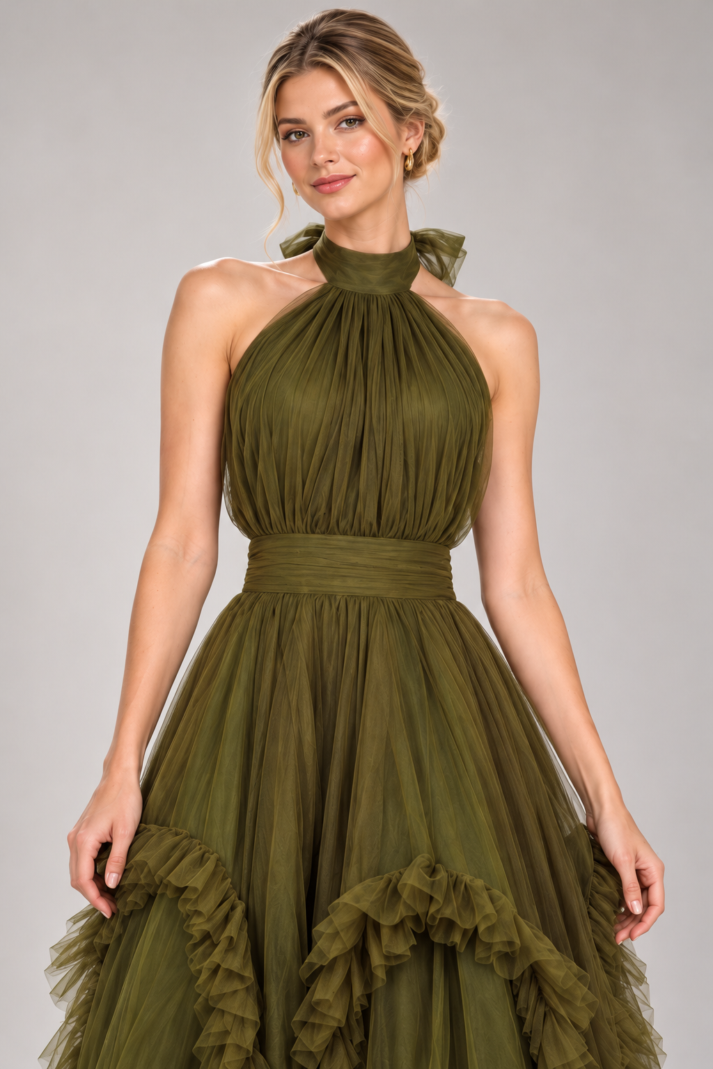 Pink Shop by MAF Vestido largo de tul halter con olanes verde olivo, detalle