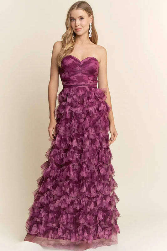 Vestido Strapless con Volantes en Tul – Color Uva