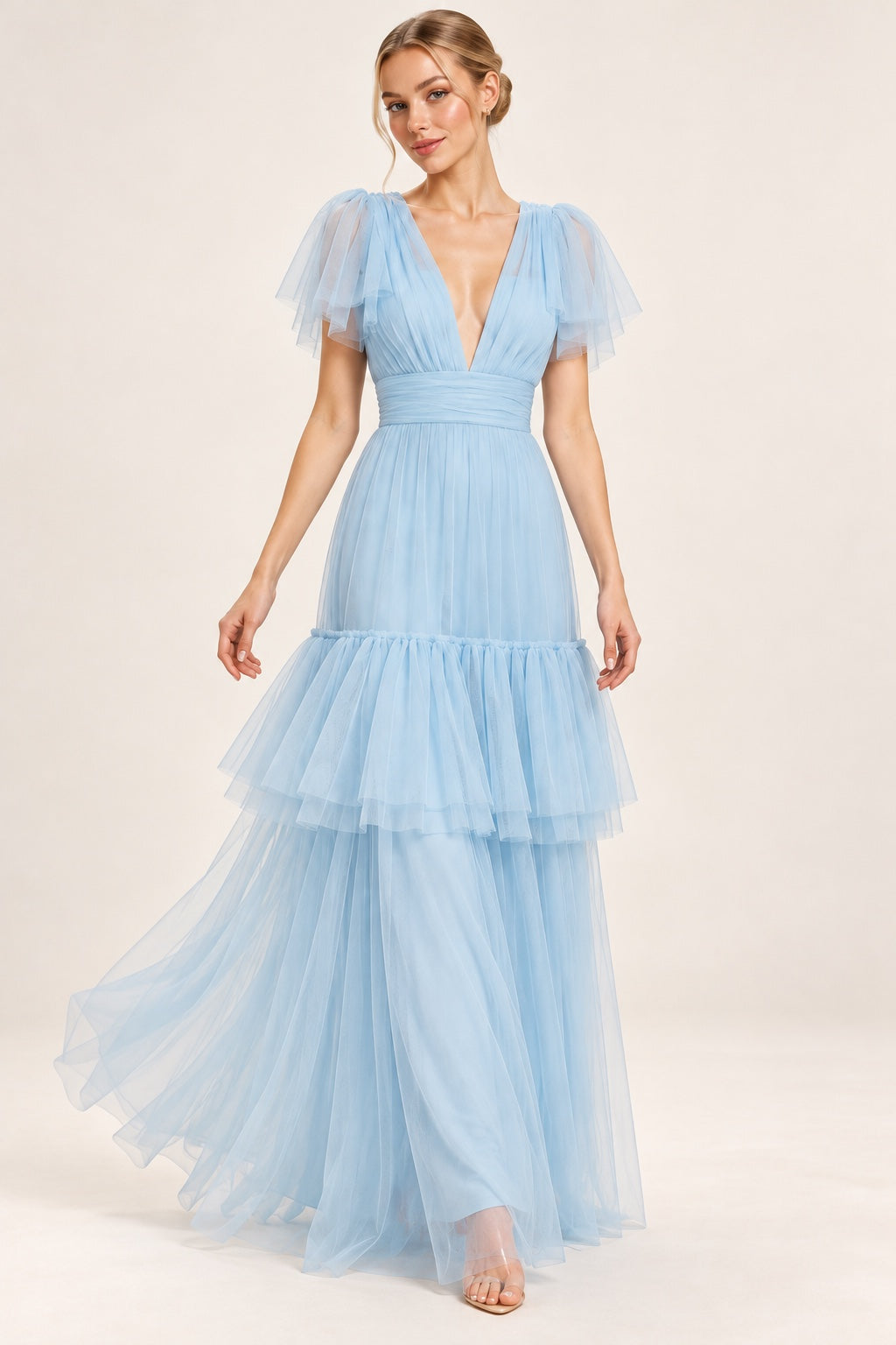 Vestido largo de tul azul cielo MV186 — movimiento