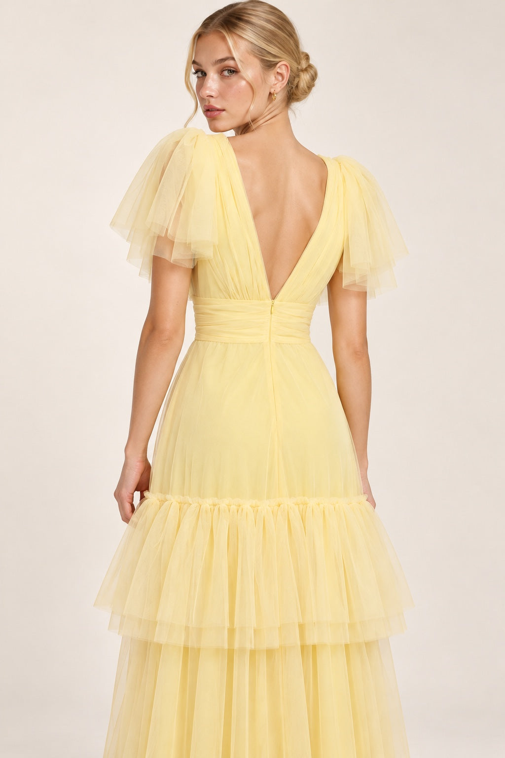 Vestido largo de tul amarillo MV186 — detalle de la espalda