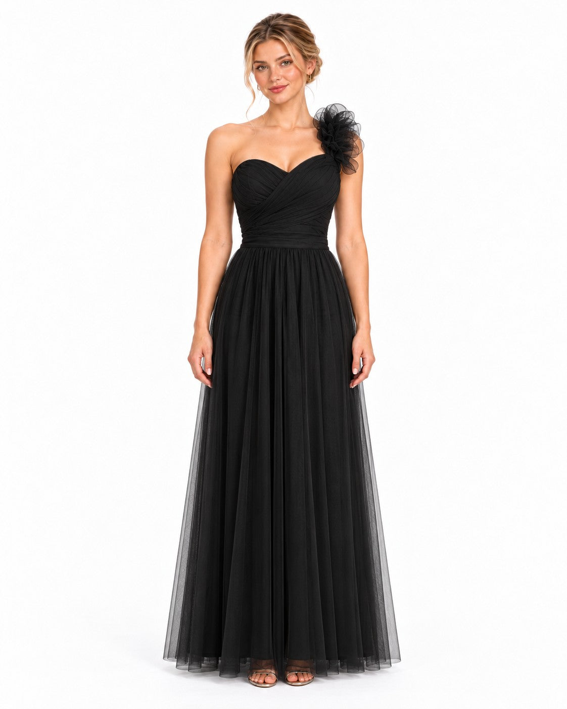 Vestido largo de tul escote corazón con flor en un hombro — Negro — foto 1