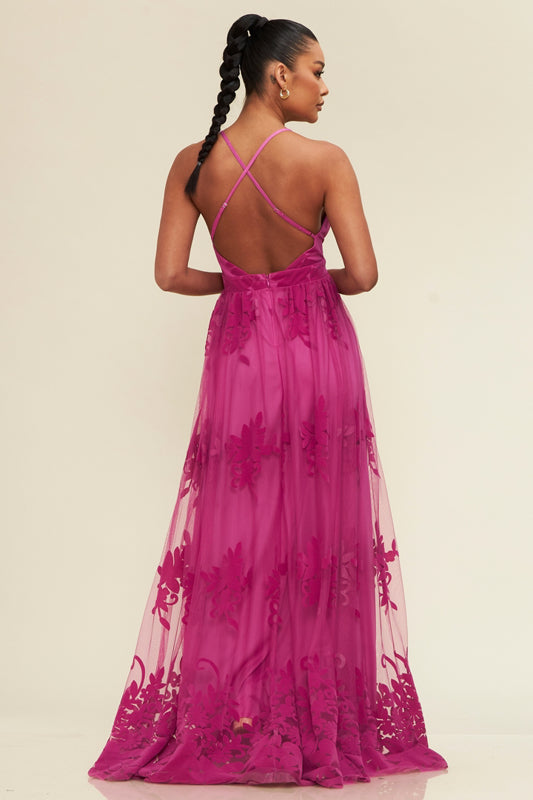 Vestido de Tul Con Flores escote V y aberturas